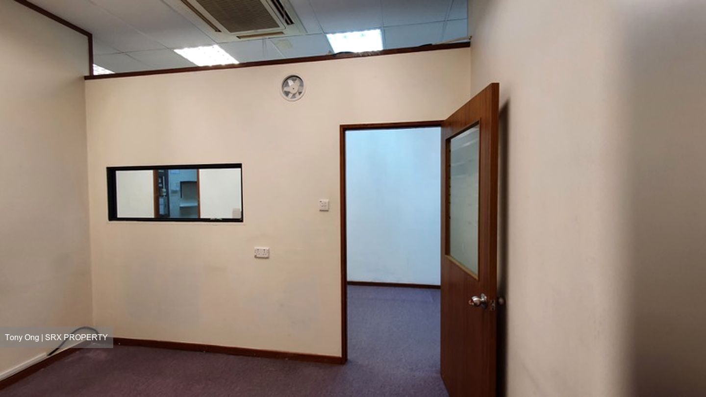 63@ubi (D14), Office #559864451